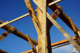 Project: Nieuwbouw met ambachtelijk vervaardigde gebinten.